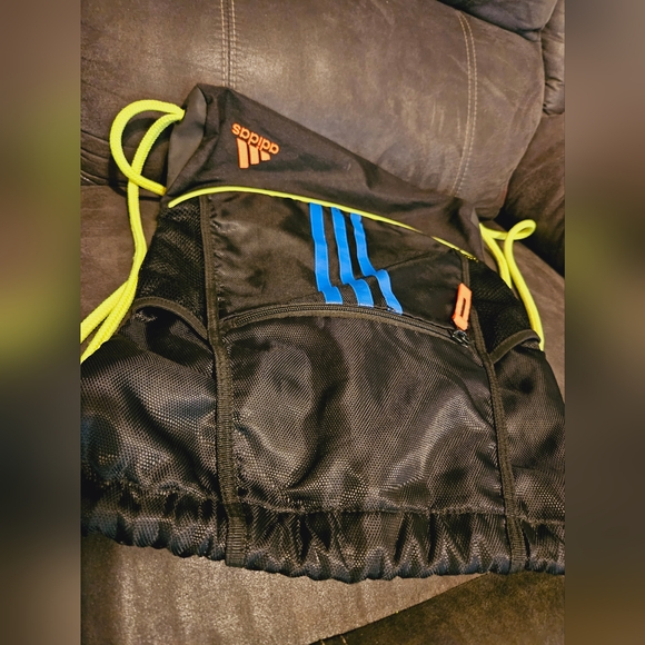 ADIDAS drawstring backpack - Picture 6 of 8
